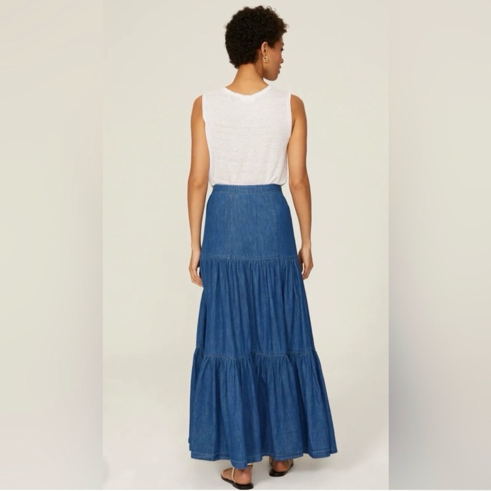 Women’s Blue Button-Front Tiered Denim Maxi Skirt - Picture 4 of 12